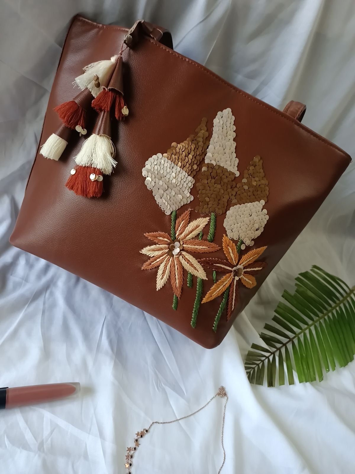 tan-embroidered-tote-bag